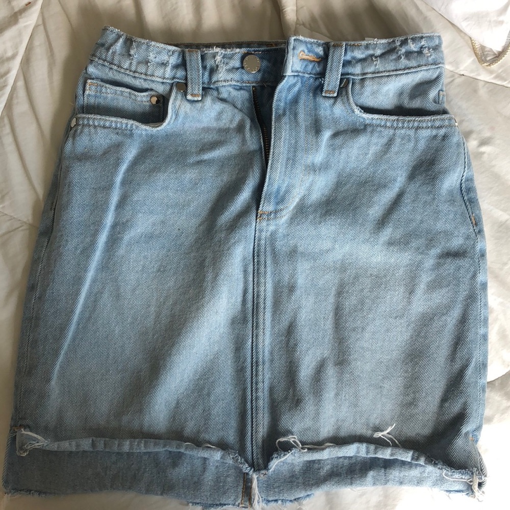 H&M denim/rip skirt